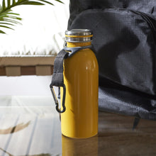 Charger l'image dans la galerie, Mousqueton porte-bouteille - ( 3 couleurs disponibles, aléatoire)