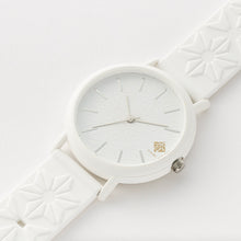 Charger l'image dans la galerie, Montre parfumée japonaise - plusieurs couleurs/senteurs disponibles (KAORU)