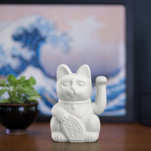 Load image into Gallery viewer, Lucky Cat Maneki Neko - Blanc
