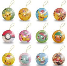 Load image into Gallery viewer, Boule de Noël Pokémon avec bonbons - (plusieurs designs disponibles, en aléatoire) 5G
