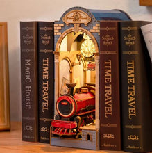 Load image into Gallery viewer, DIY Book Nook 3D - Time Travel (ROLIFE)
