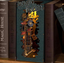 Load image into Gallery viewer, DIY Book Nook 3D - Magic House (ROLIFE)
