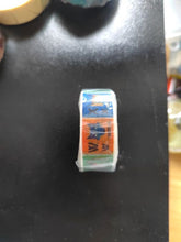Load image into Gallery viewer, Rouleau de masking tape mt pour enfants illustré de lettres de l'alphabet de N à Z avec motifs colorés
