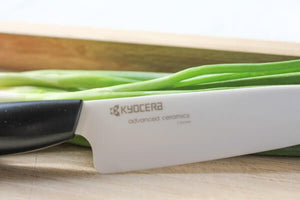 Universal knife with ceramic blade - 7.5 cm (KYOCERA)